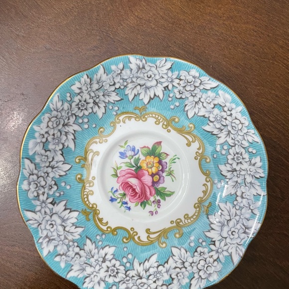 Royal Albert Enchantment teacup and saucer - Picture 7 of 8